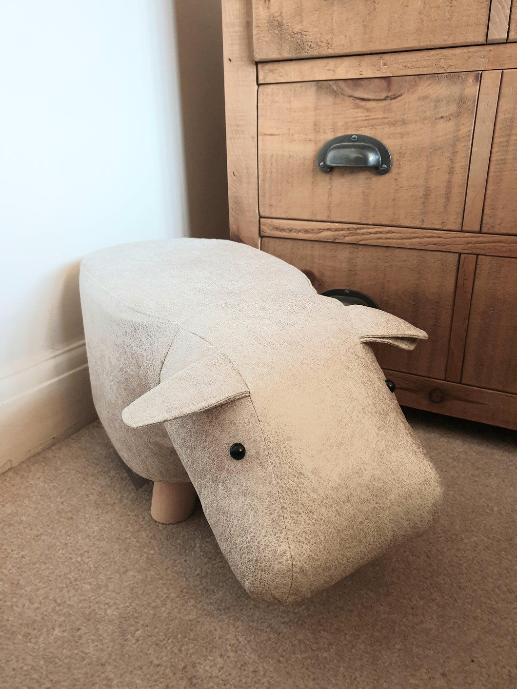 Hippo Stool