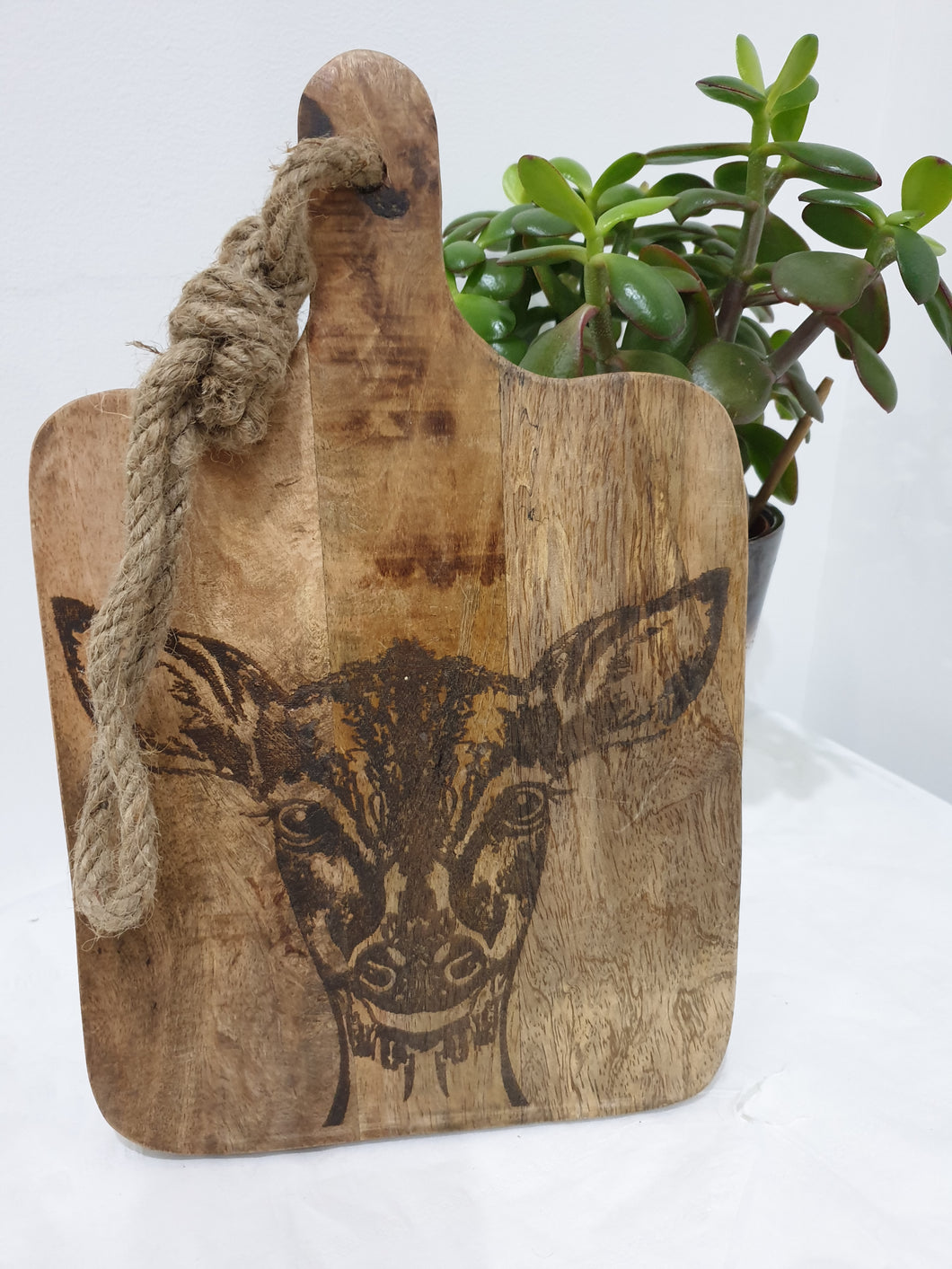 Mango Wood Chopping Board (Deer)