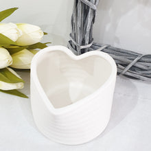 Load image into Gallery viewer, Small Ceramic Heart Shape planter
