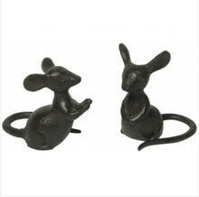 Load image into Gallery viewer, Cast Iron Mice set
