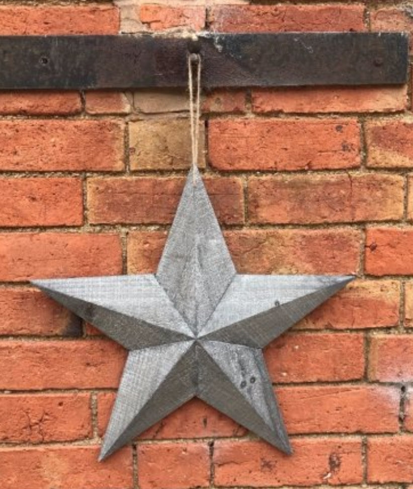 Natural wooden Barn Star (Large)